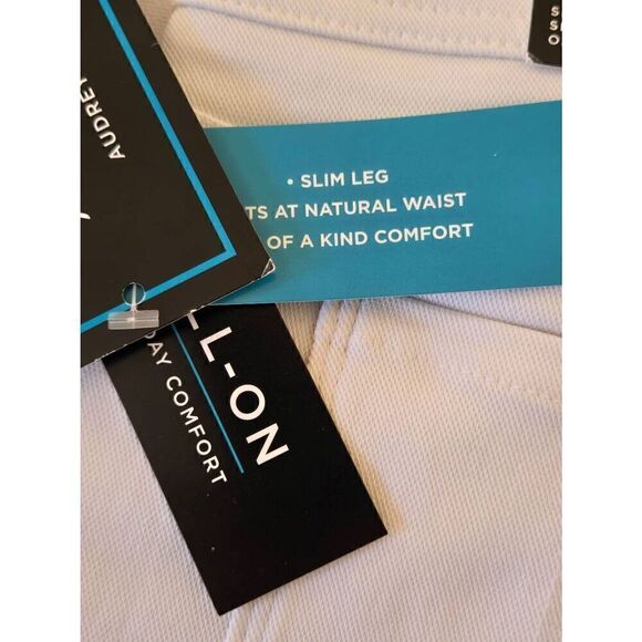 NWT Attyre Women's Audrey Embellished Hem Stretch Slim Ankle Pants White Size 10 - Picture 3 of 13